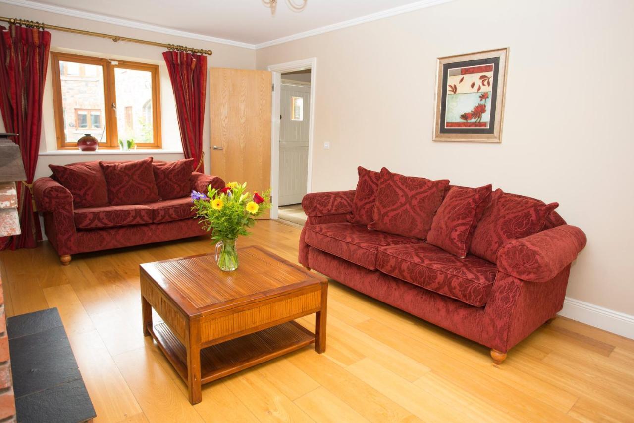 Decoy Country Cottages Navan Buitenkant foto
