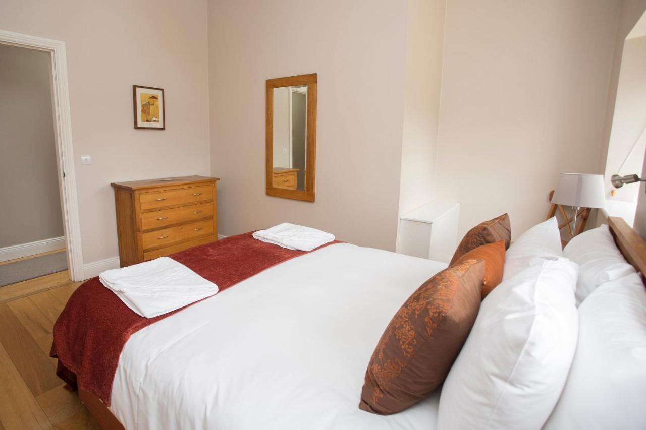 Decoy Country Cottages Navan Buitenkant foto