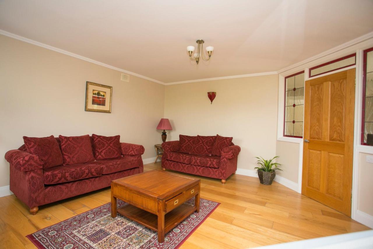 Decoy Country Cottages Navan Buitenkant foto