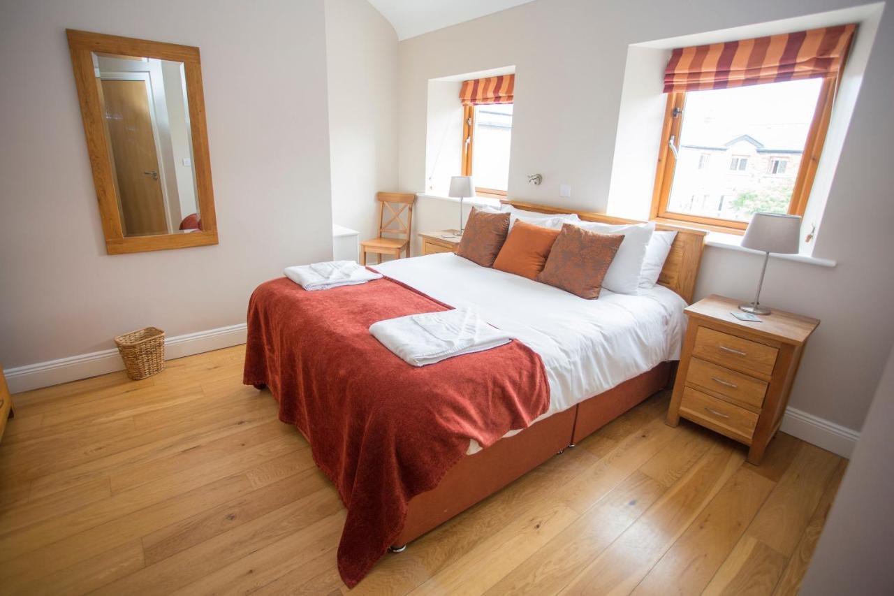 Decoy Country Cottages Navan Buitenkant foto