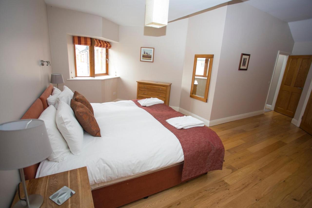 Decoy Country Cottages Navan Buitenkant foto