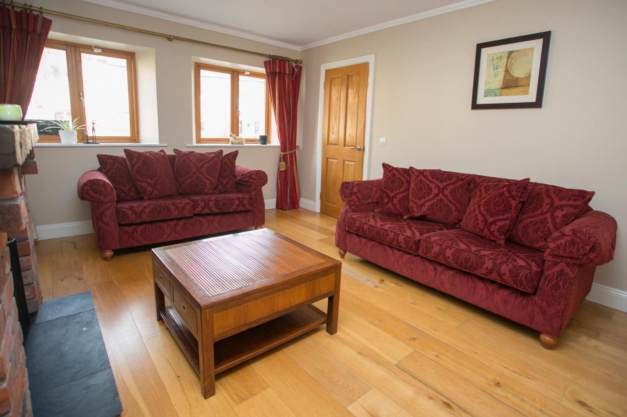 Decoy Country Cottages Navan Buitenkant foto