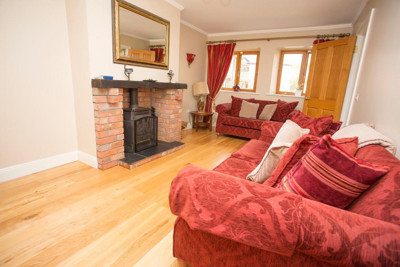 Decoy Country Cottages Navan Buitenkant foto