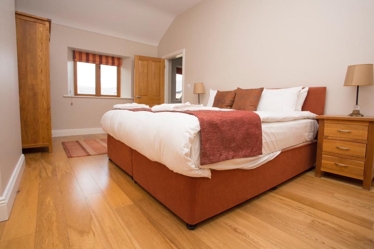 Decoy Country Cottages Navan Buitenkant foto