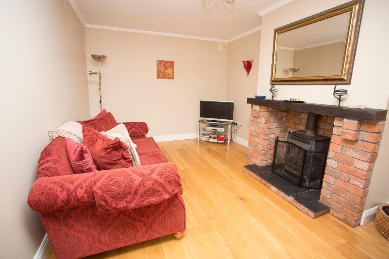 Decoy Country Cottages Navan Buitenkant foto